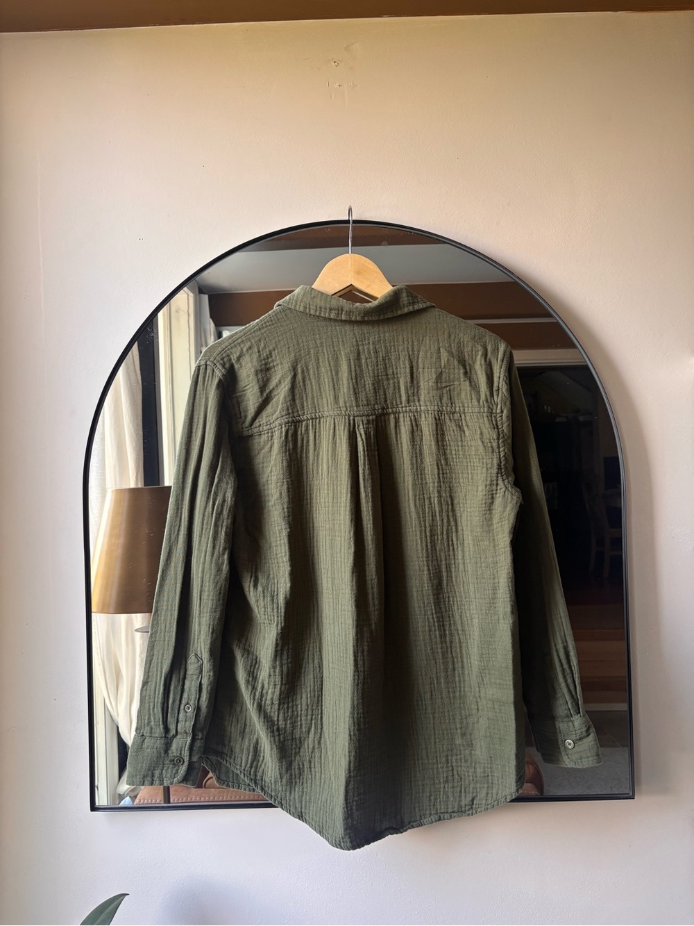 ARITZIA | air plush cotton sail shirt | size xs - Picture 3 of 5